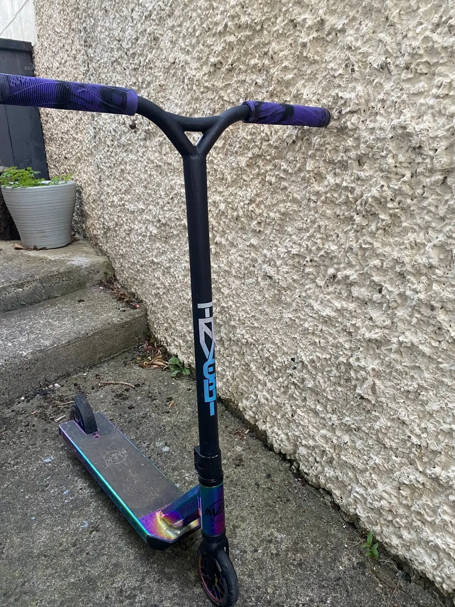 Scooter - Image 2