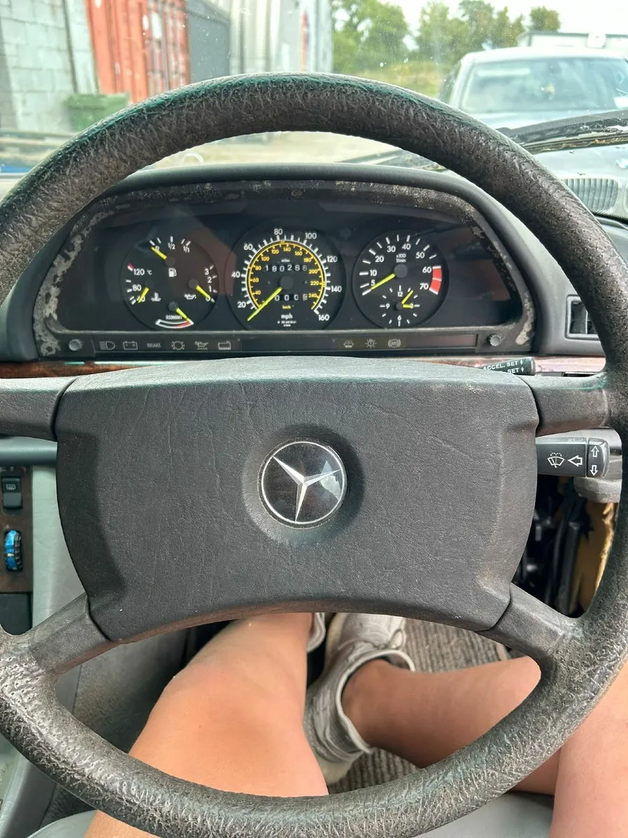 Mercedes-Benz Other 1986 - Image 4