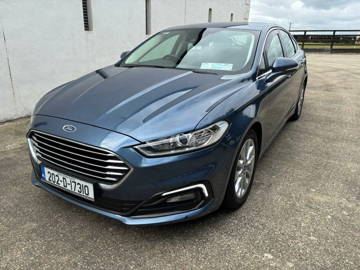 Ford Mondeo 2.0d Zetec Hatchback 2020 - Image 2