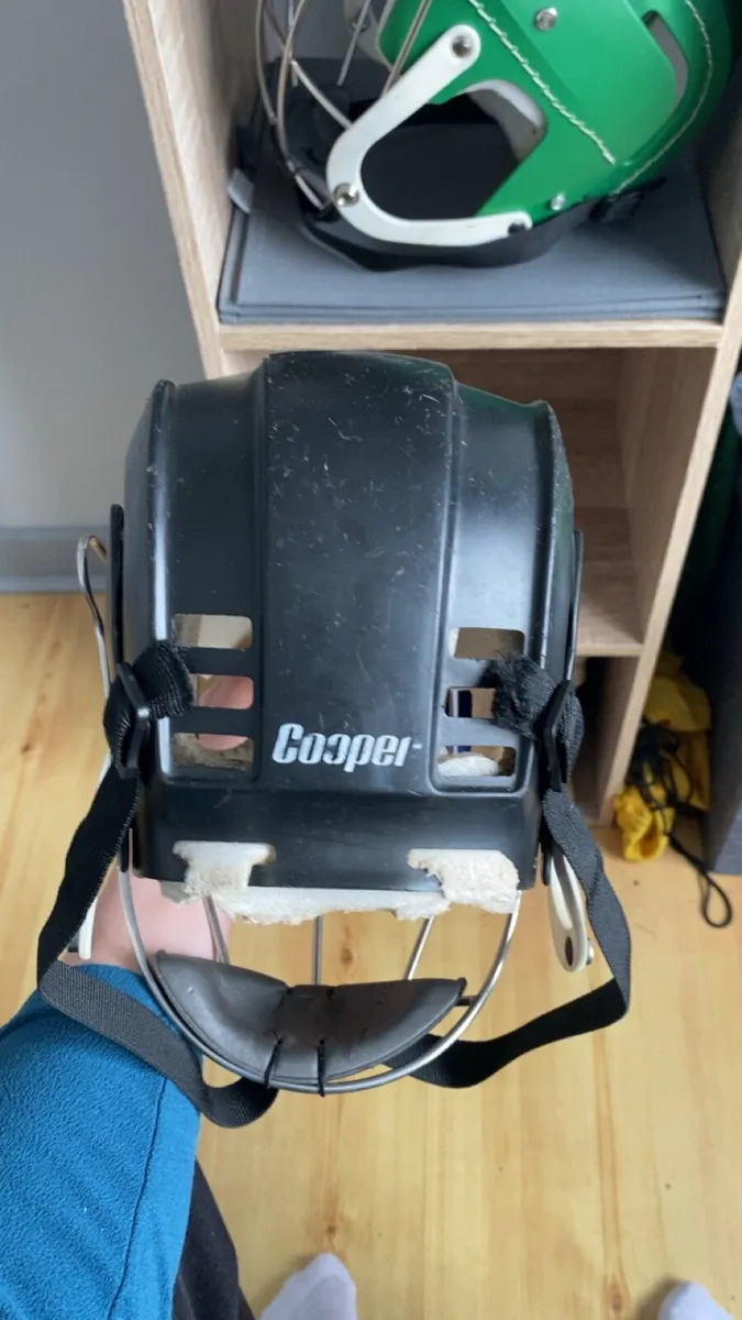 Black Cooper Helmet - Image 3