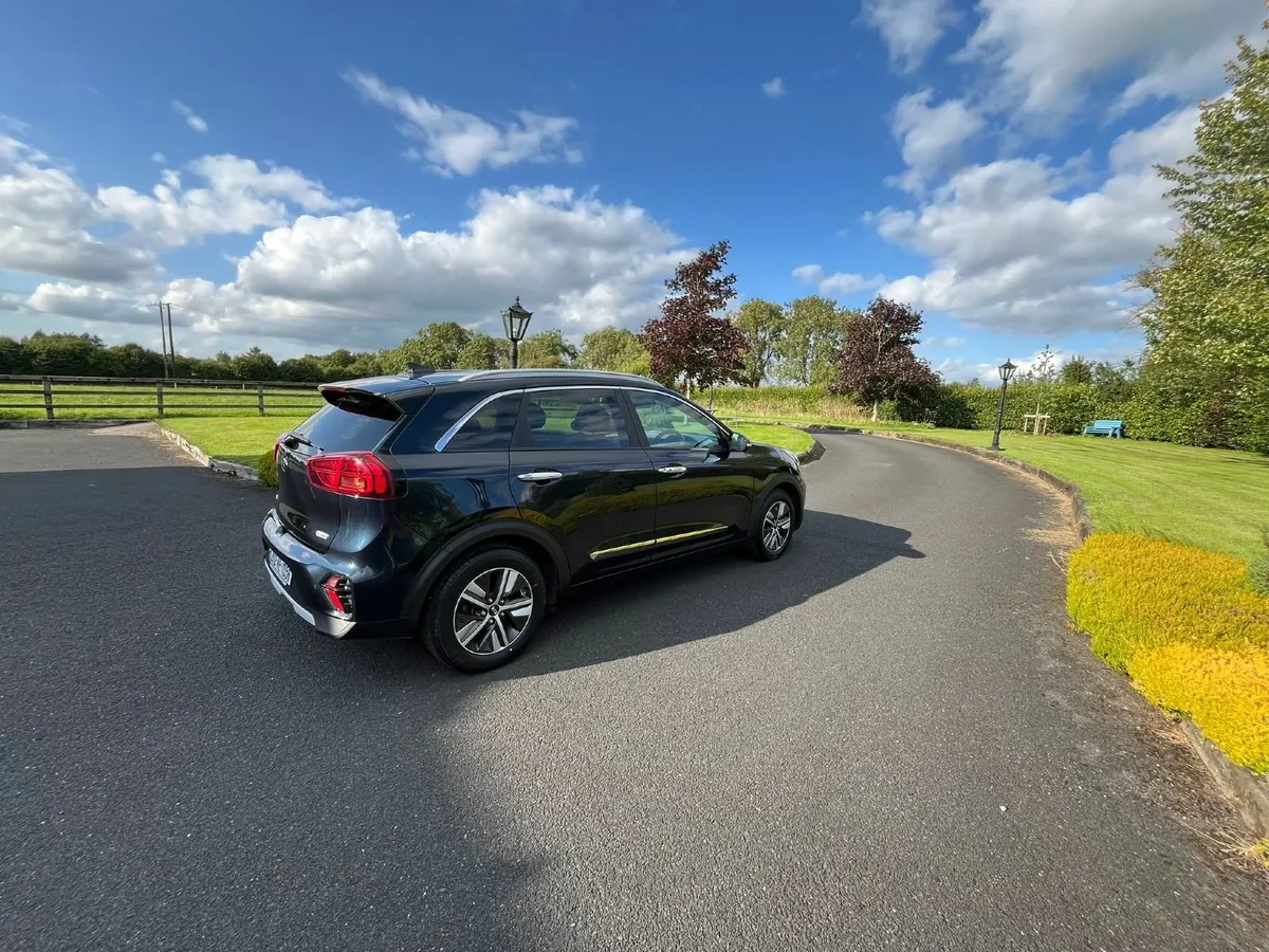 Kia Niro 1.6L PHEV Automatic 2020 - Image 3