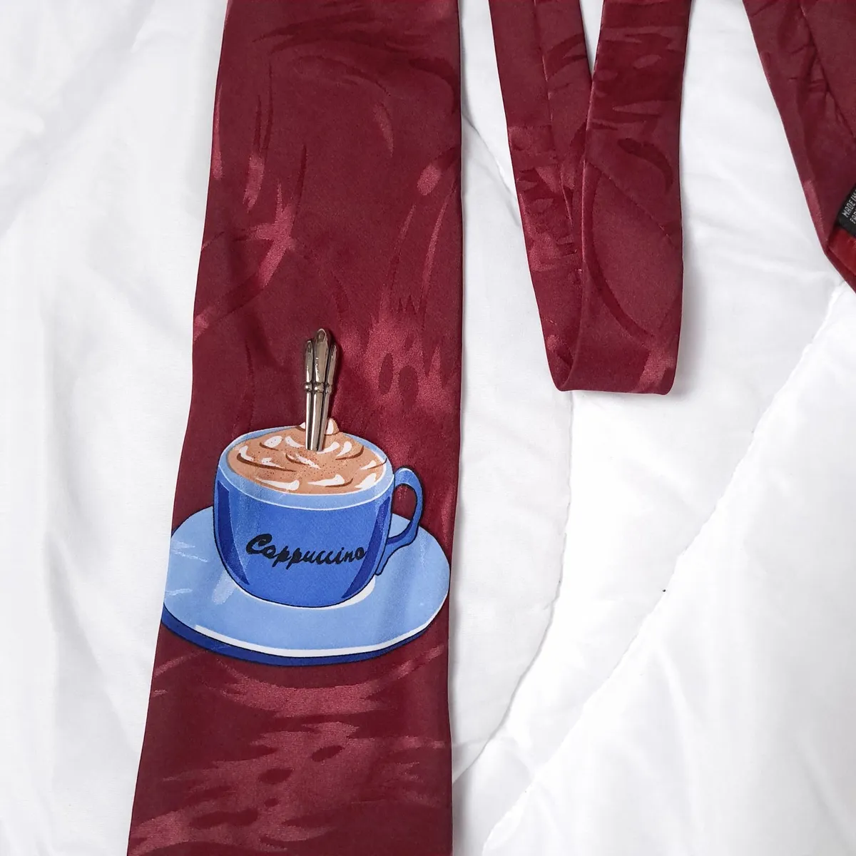 Vicky Davis Burgundy Cappuccino Novelty Tie - Image 3