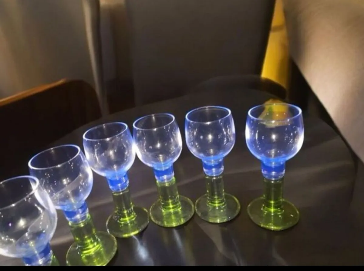 Unique glass set blue and green - Image 2