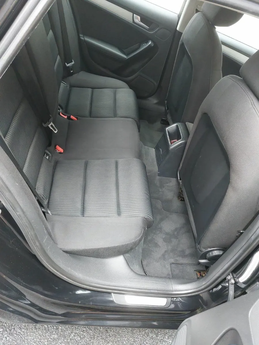 Audi A4 2008 - Image 2
