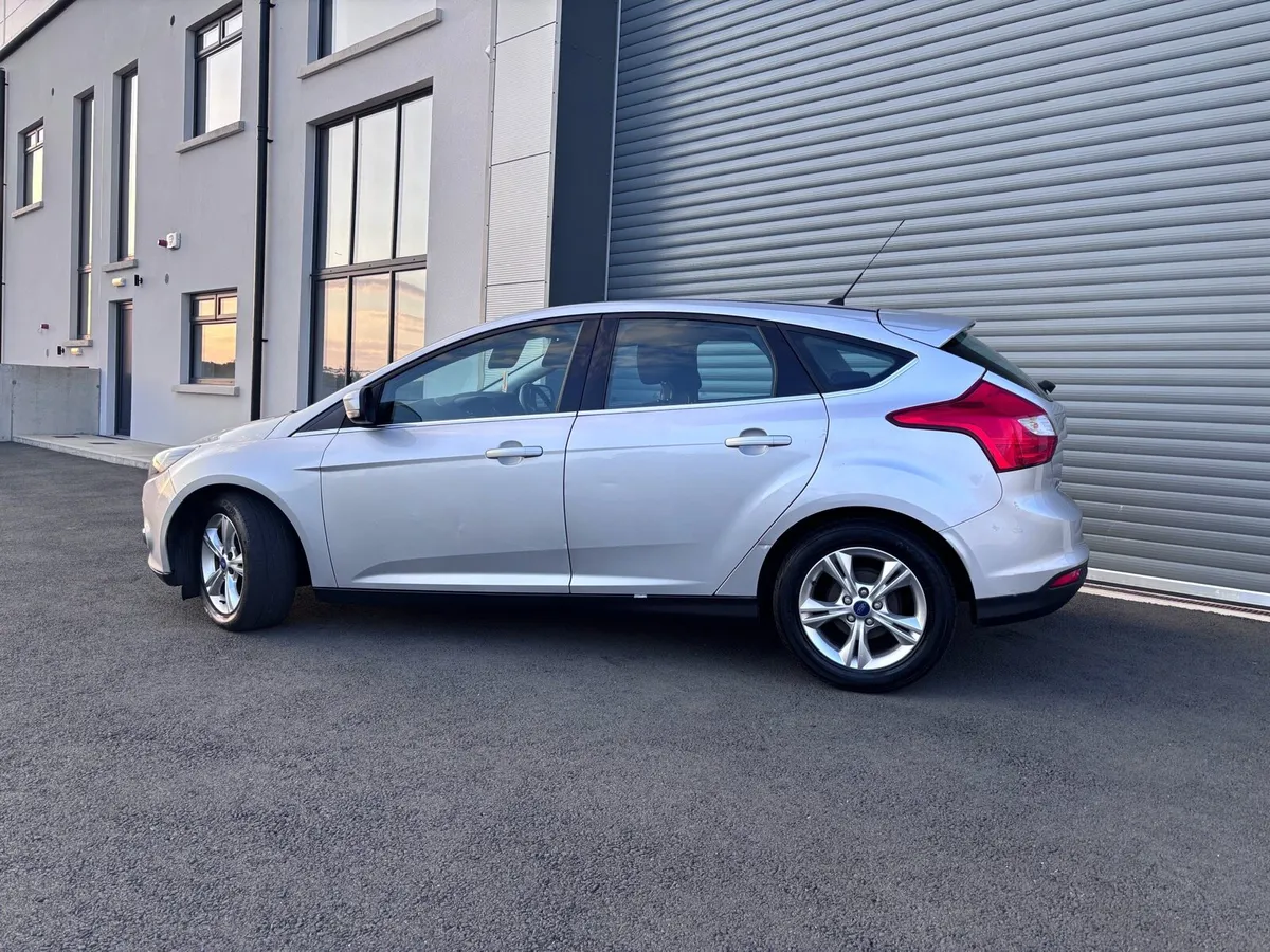 Ford focus - Image 2