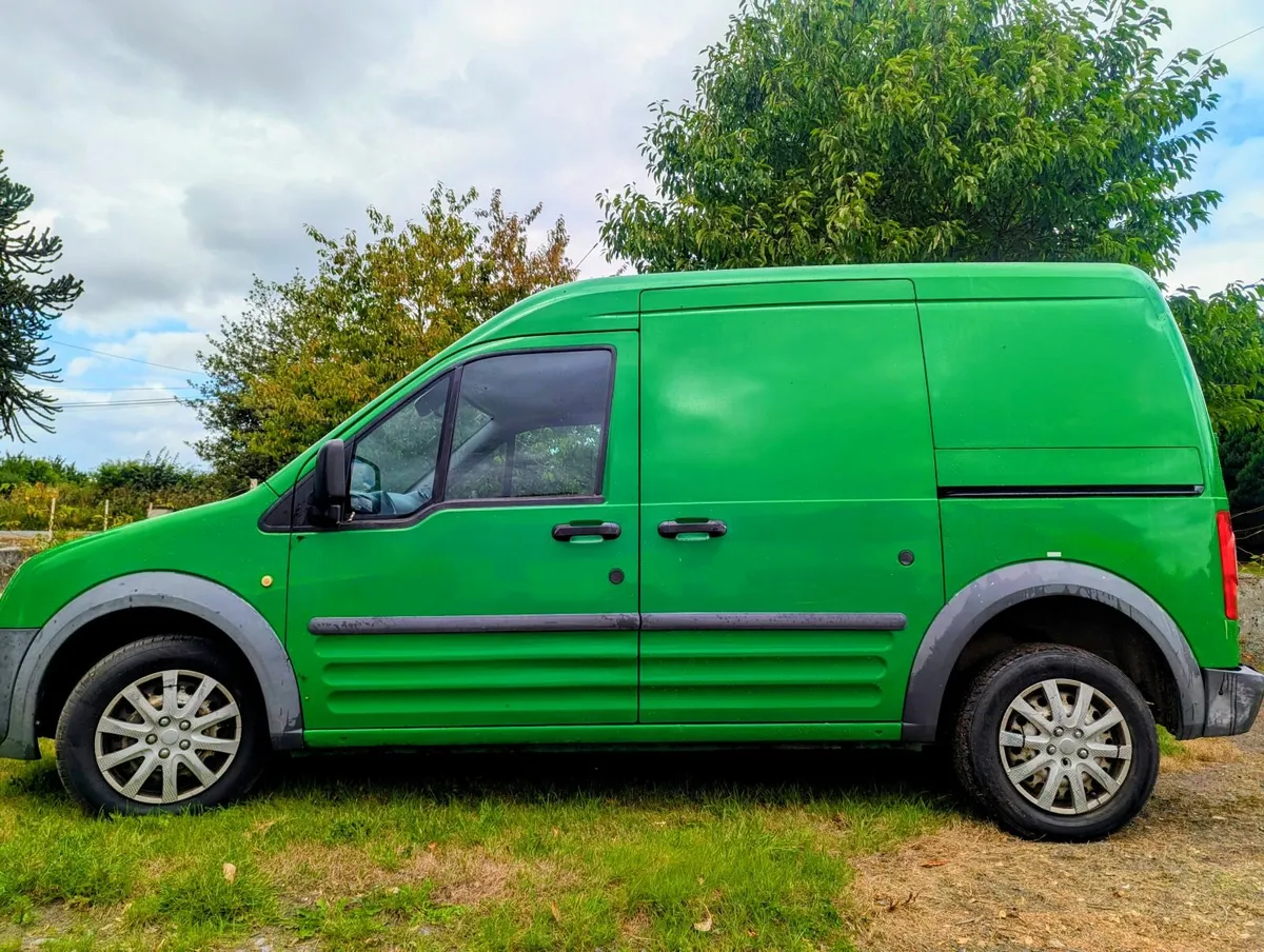 Ford Transit Connect (low milage) - Image 3