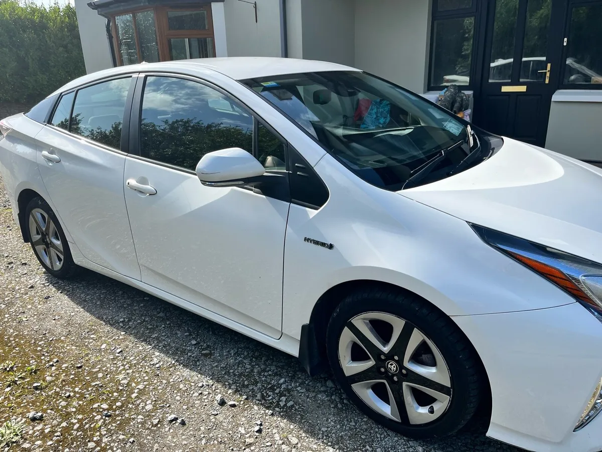 Toyota Prius - Image 3