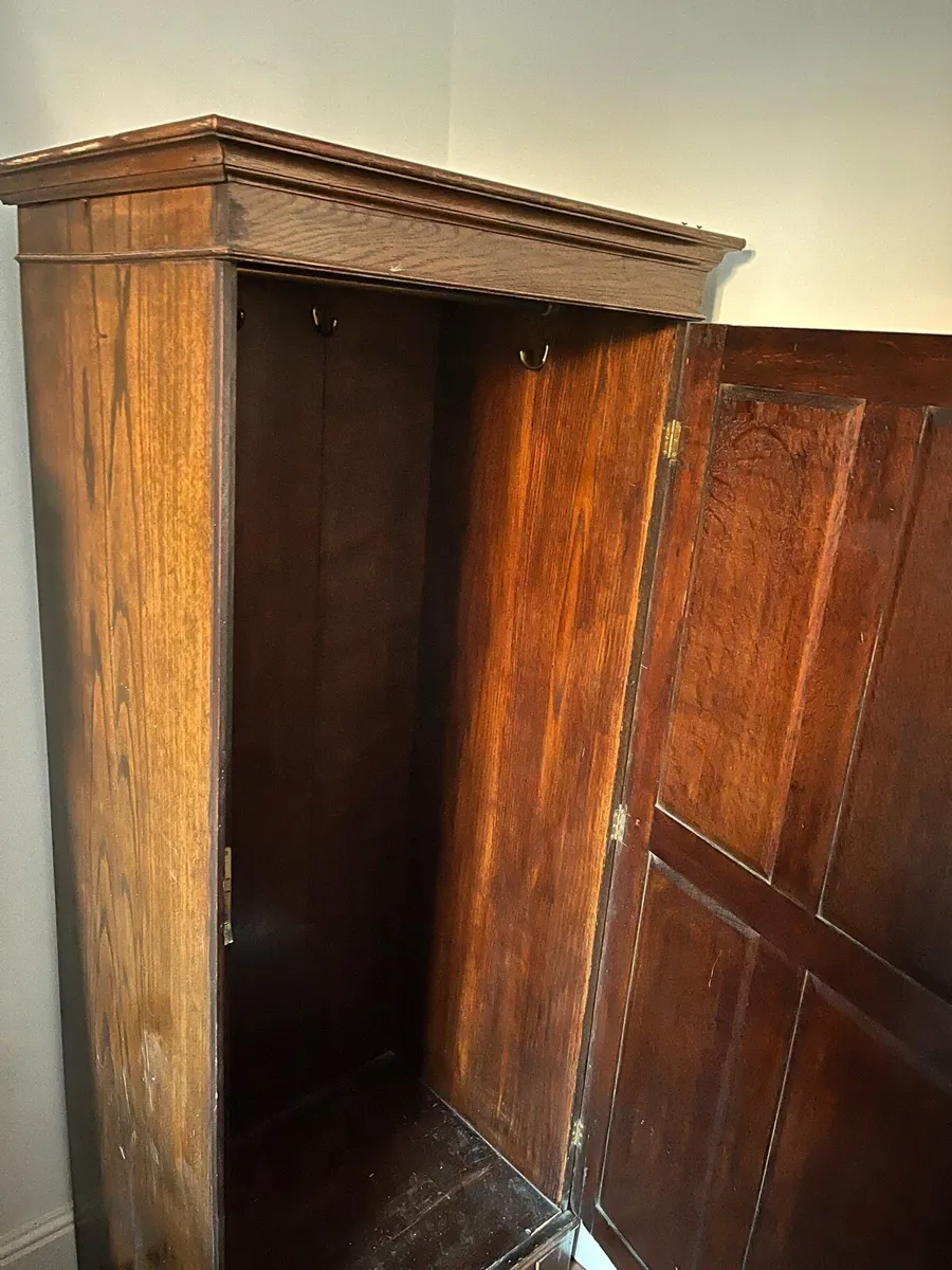 Vintage wardrobe - Image 4