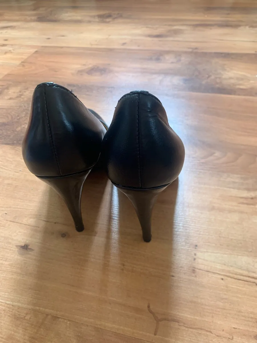 Shoes - Image 3