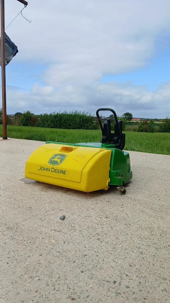 Rolly Toy Road Sweeper - Image 1