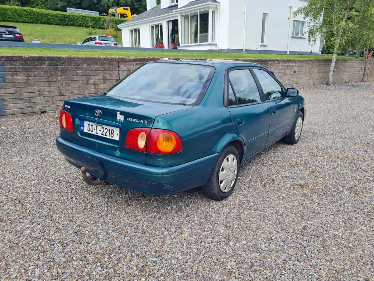 Toyota Corolla 00 - Image 3
