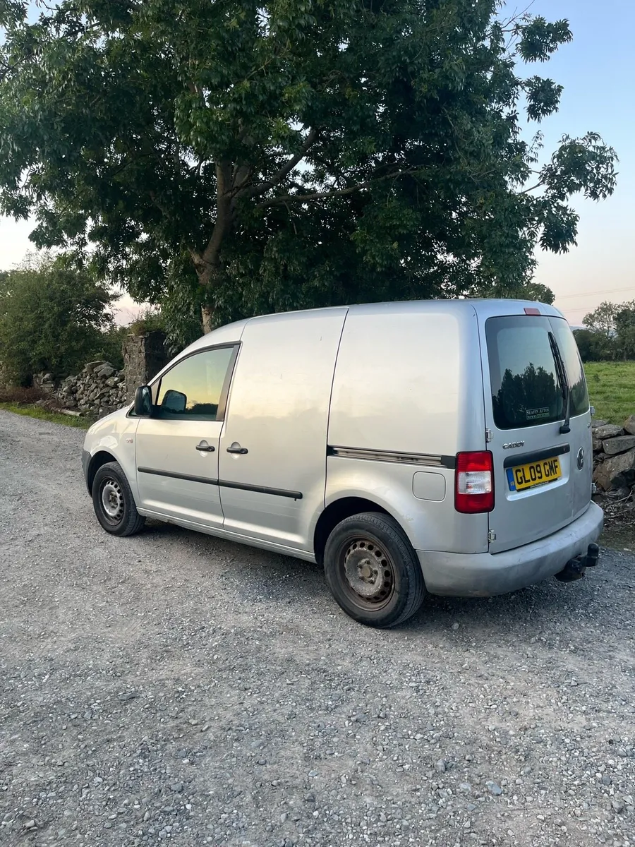 2009 Volkswagen caddy - Image 4