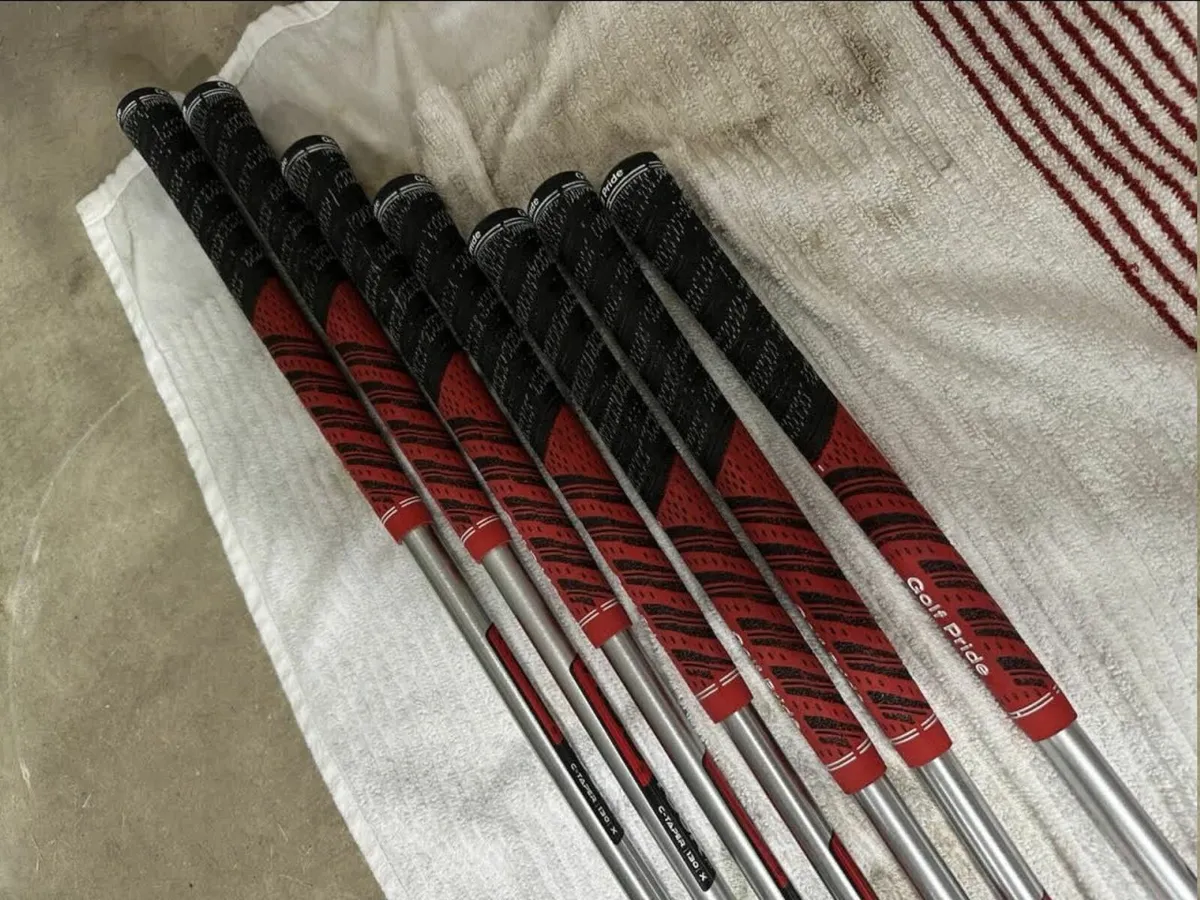 Taylormade p7cb / p770 Iron Set clubs - Image 3