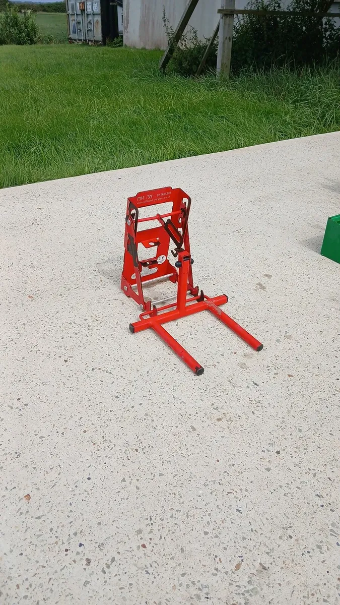 Kilbran single bale lifter with rear linkage - Image 1