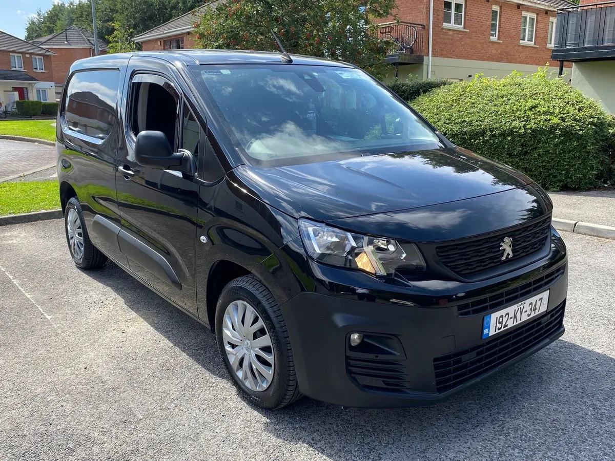 2019 Peugeot Partner Professional NO VAT - Image 1