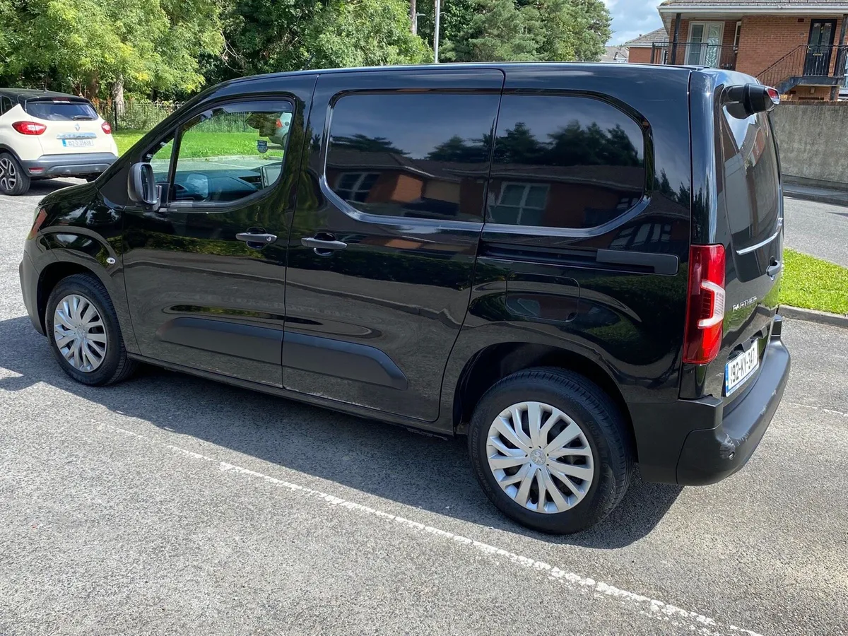 2019 Peugeot Partner Professional NO VAT - Image 4