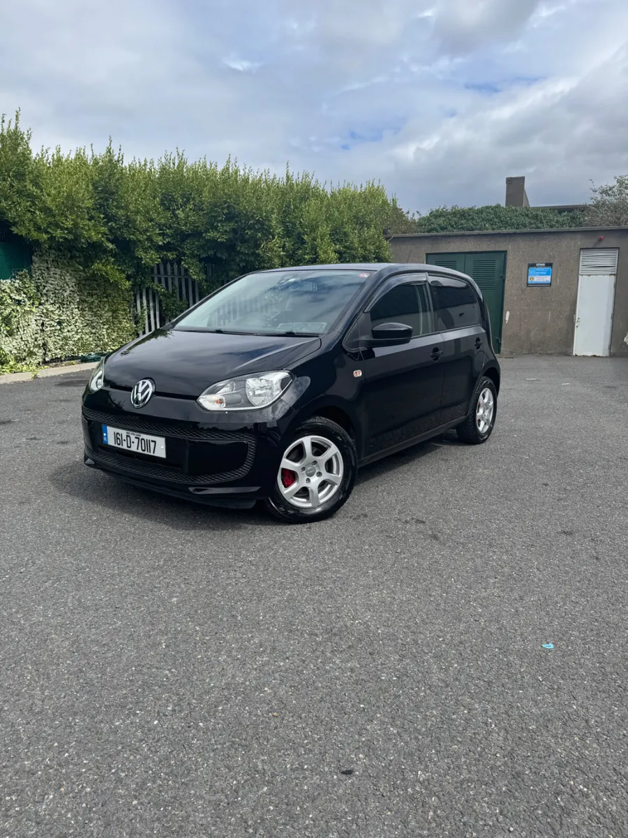 Volkswagen UP Automatic 1L - Image 2