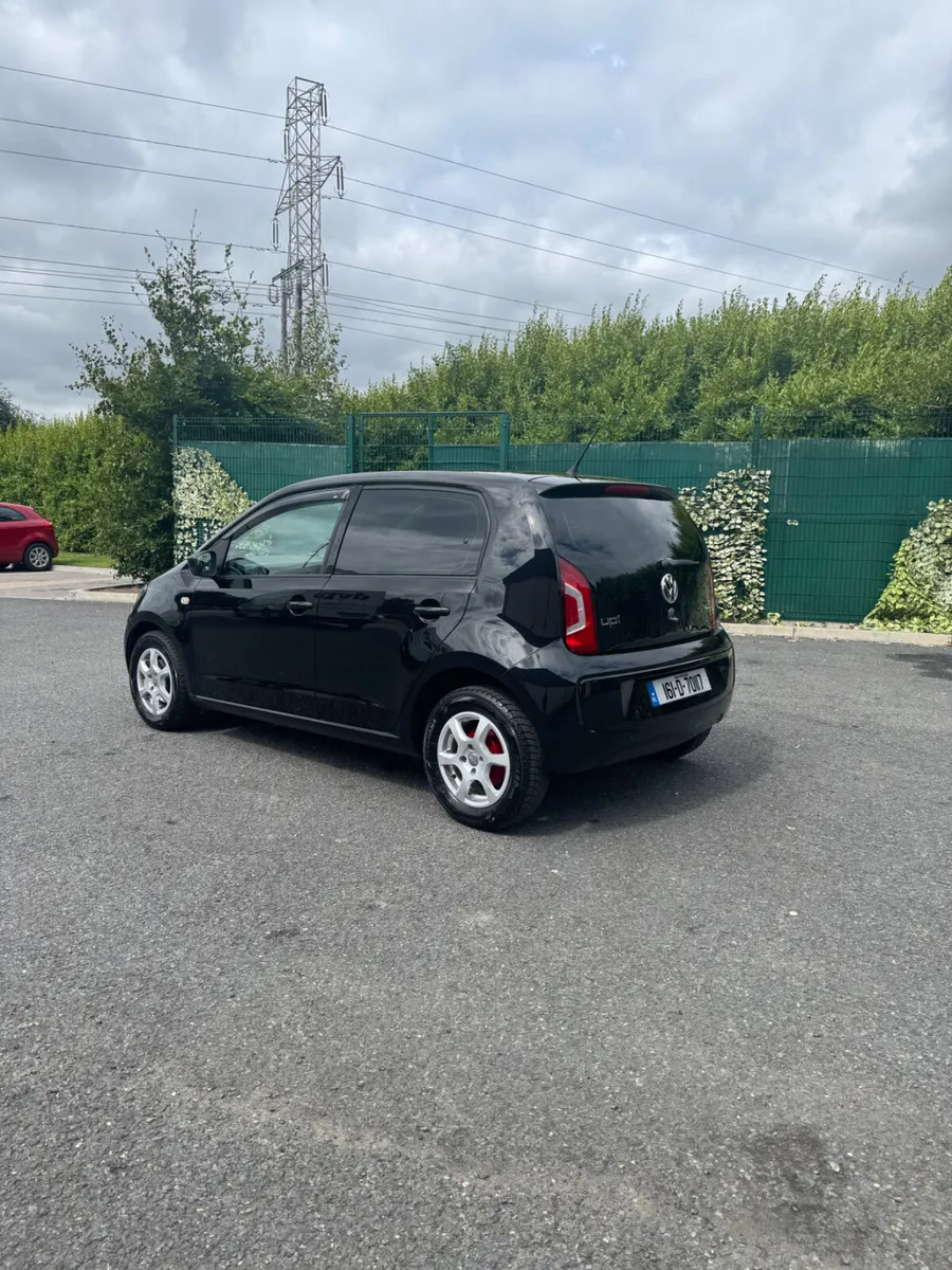 Volkswagen UP Automatic 1L - Image 4