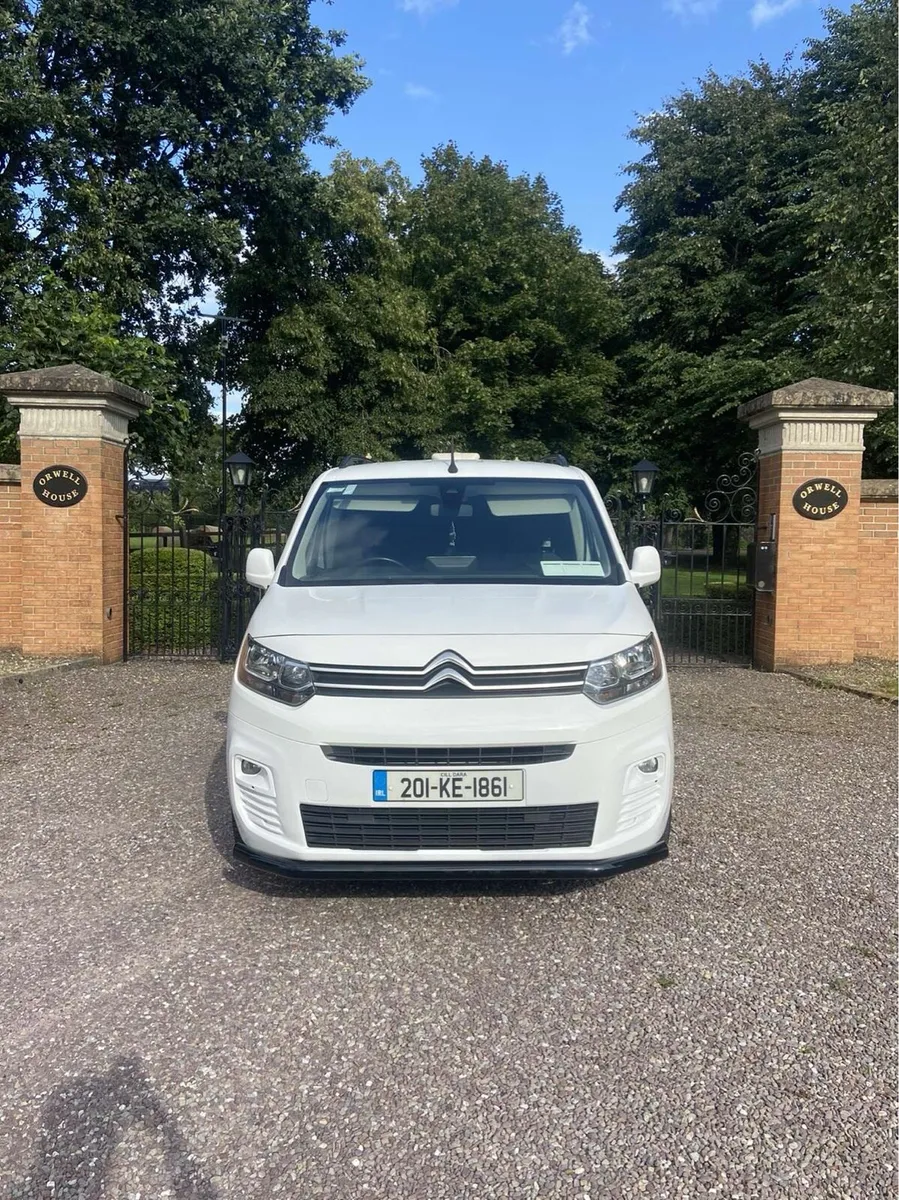 ⚡️2020 Citroen Berlingo⚡️ - Image 2