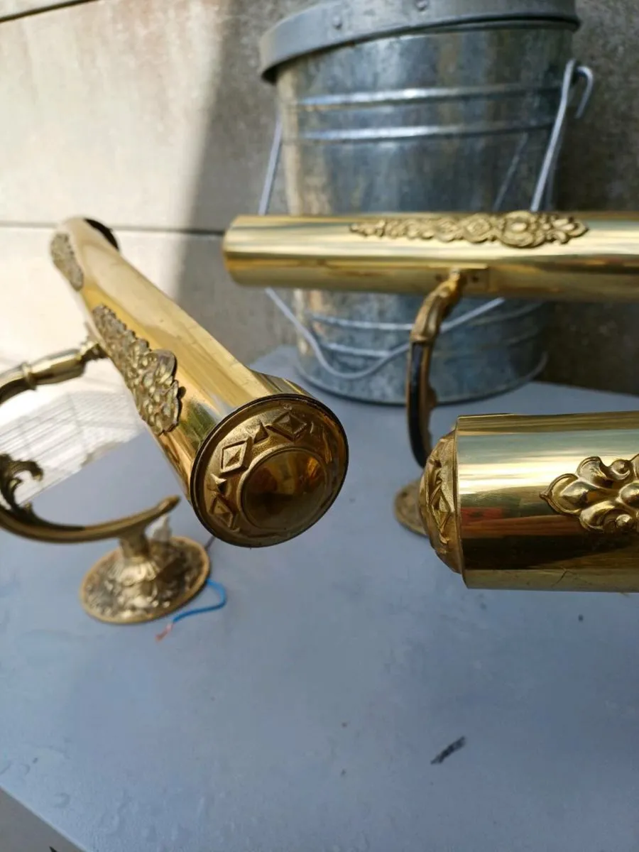 Vintage Brass Picture Lights - Image 4
