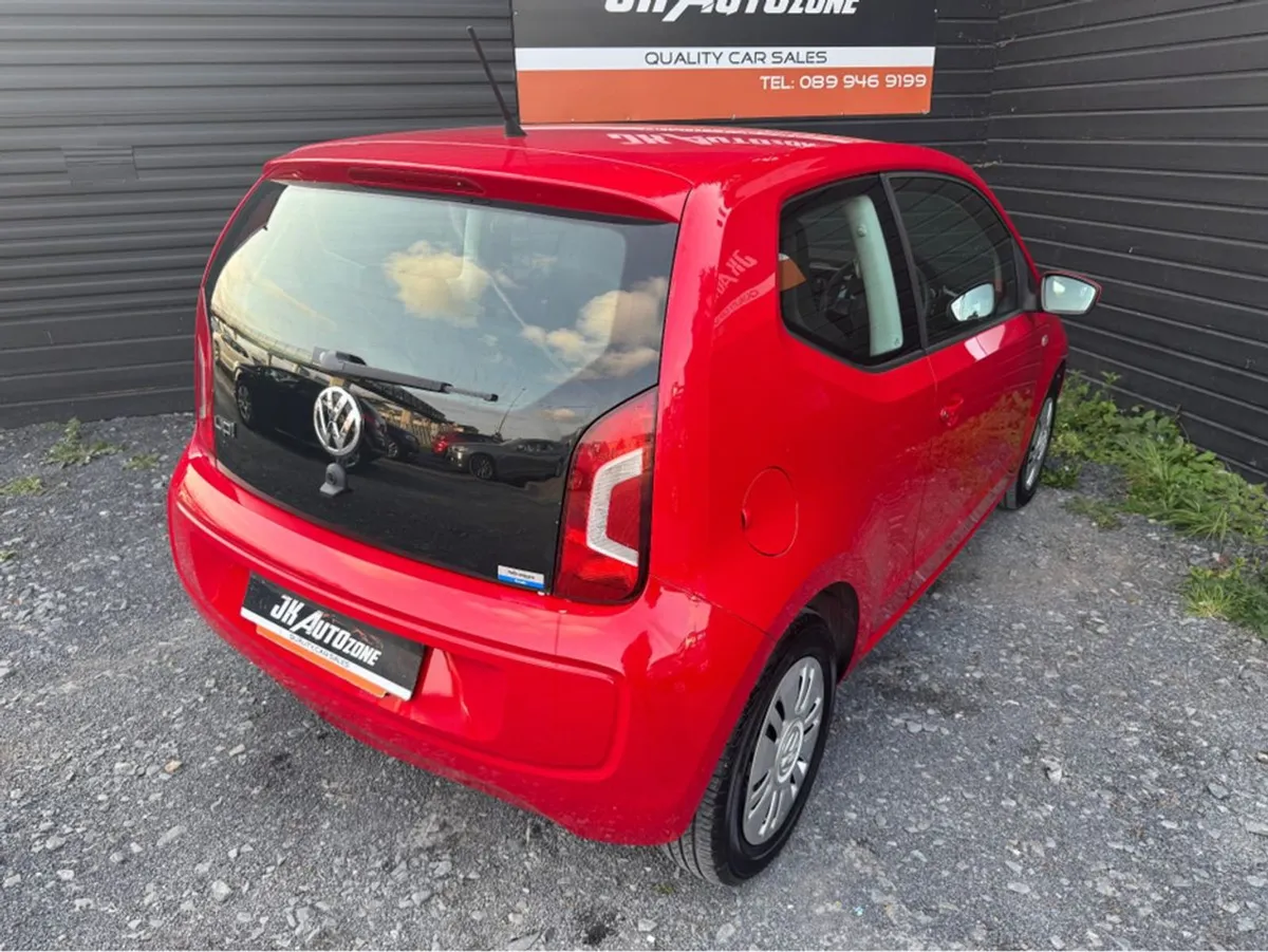 Volkswagen Up! 1.0 Move UP  Auto - Image 4