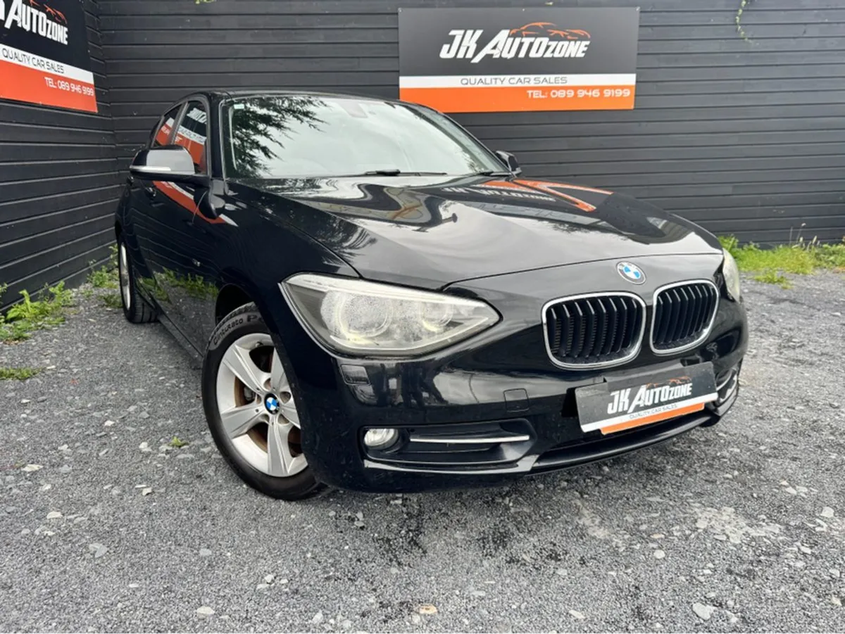 BMW 1 Series 116I Auto 5DR - Image 1