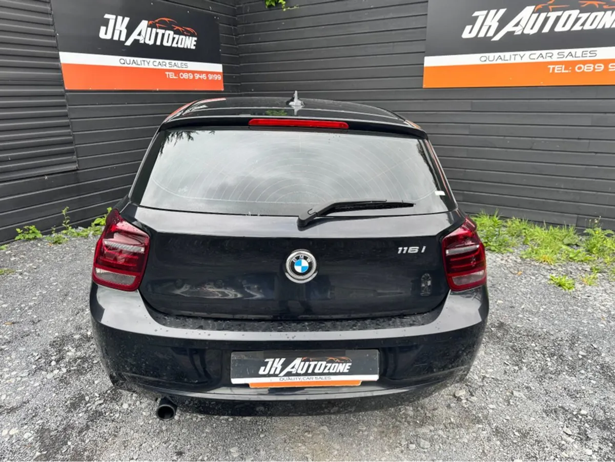 BMW 1 Series 116I Auto 5DR - Image 4
