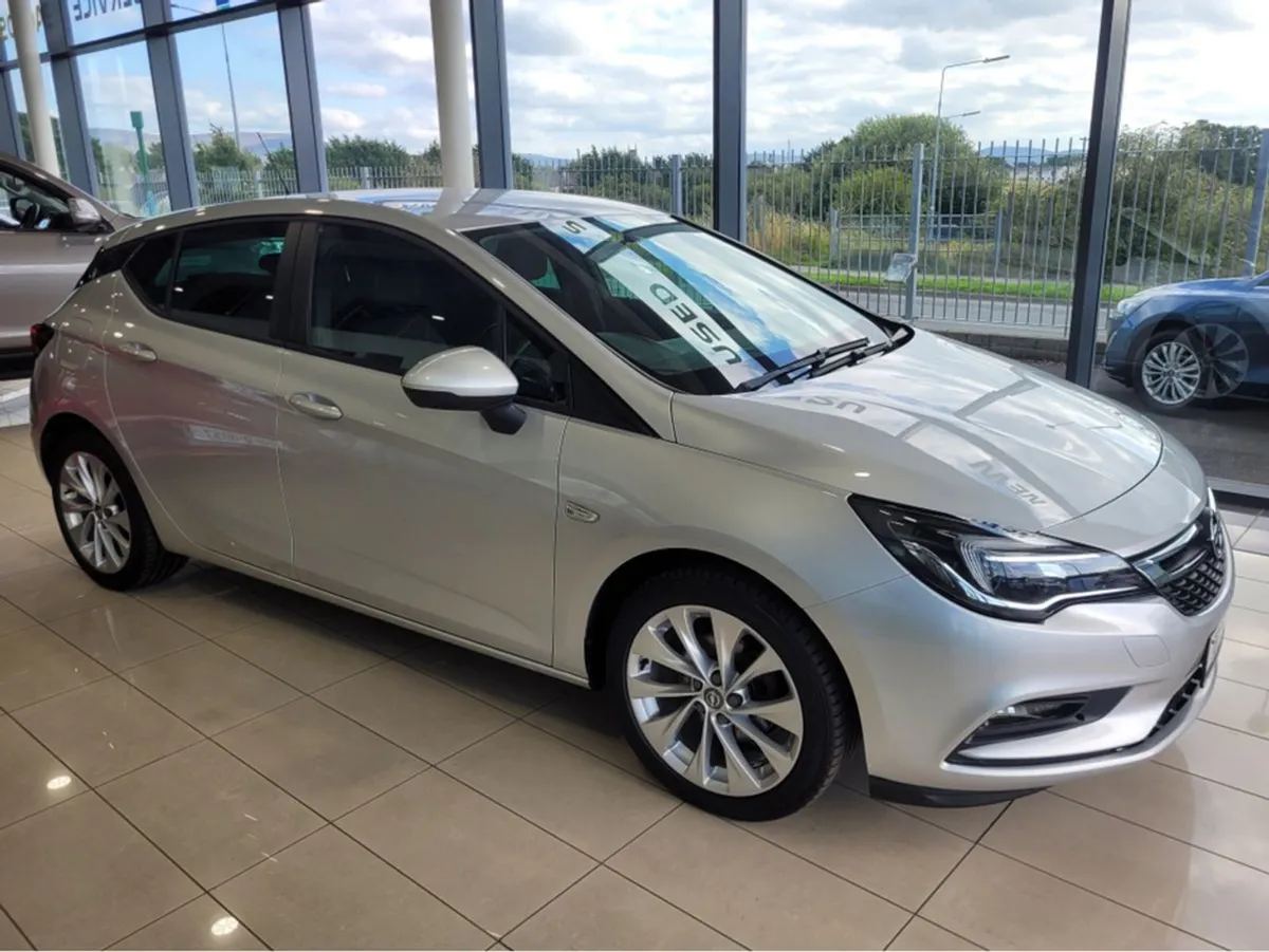 Opel Astra SC 1.0t 105PS S/S 5DR - Image 2
