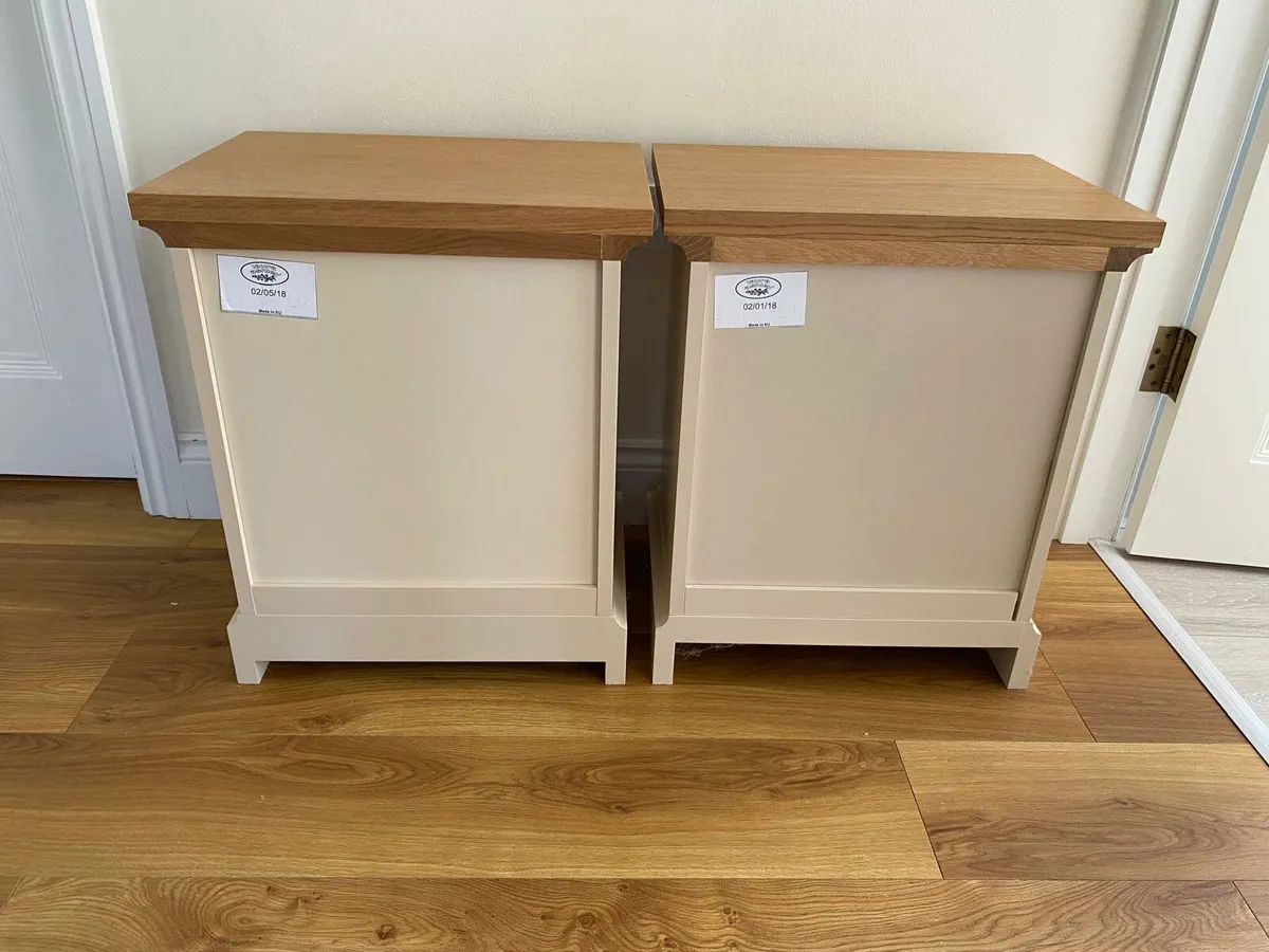 Laura Ashley Oakham Bedside Tables (Cream) - Image 2