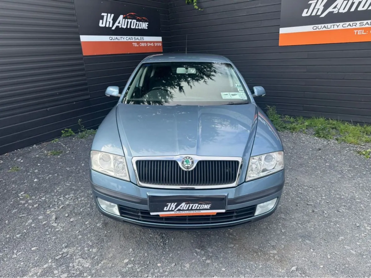 Skoda Octavia Elegance 1.9 TDI DSG 105HP - Image 2