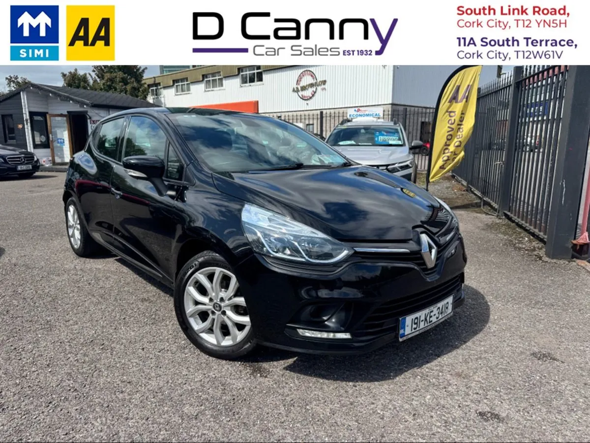 Renault Clio IV Dynamique NAV TCE 90 M 4DR - Image 1