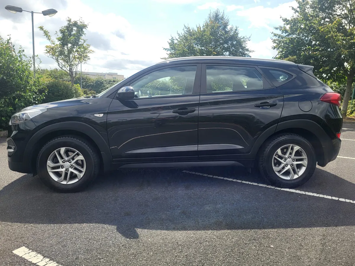 2018  HYUNDAI TUCSON 1.7D   LOW TAX - Image 2