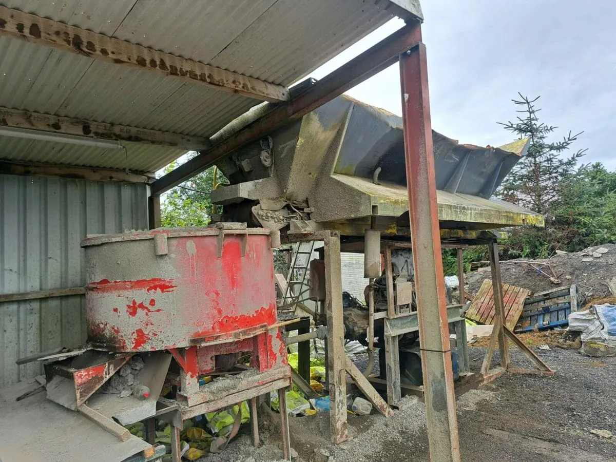 Concrete batch plant - Image 1