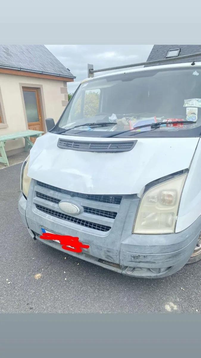 2007 damaged transit van for parts or repair - Image 1