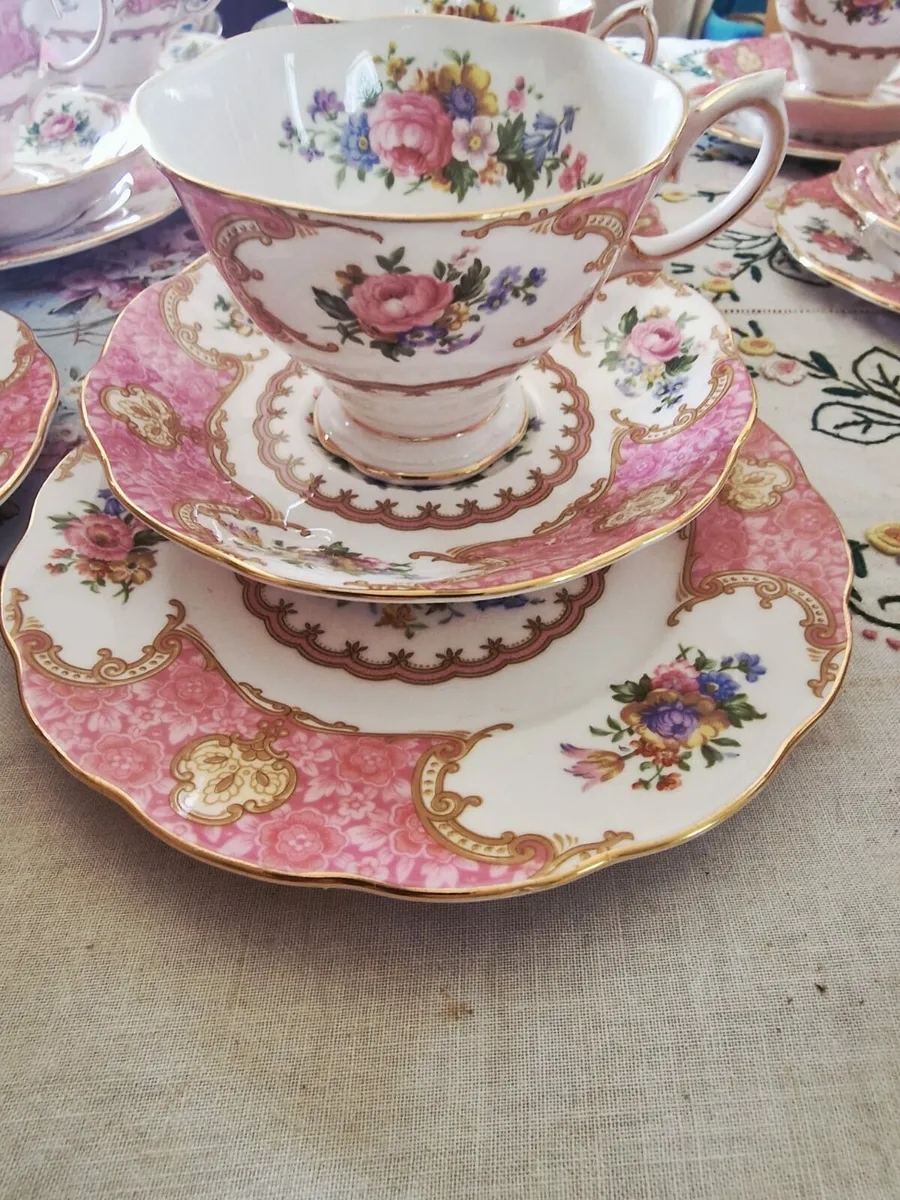 Royal albert Lady Carlyle - Image 3