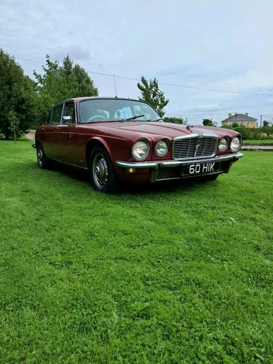 Jaguar XJ6 - Image 2