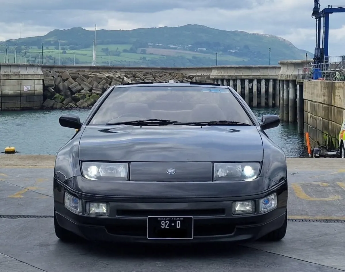 Nissan 300zx - Image 4