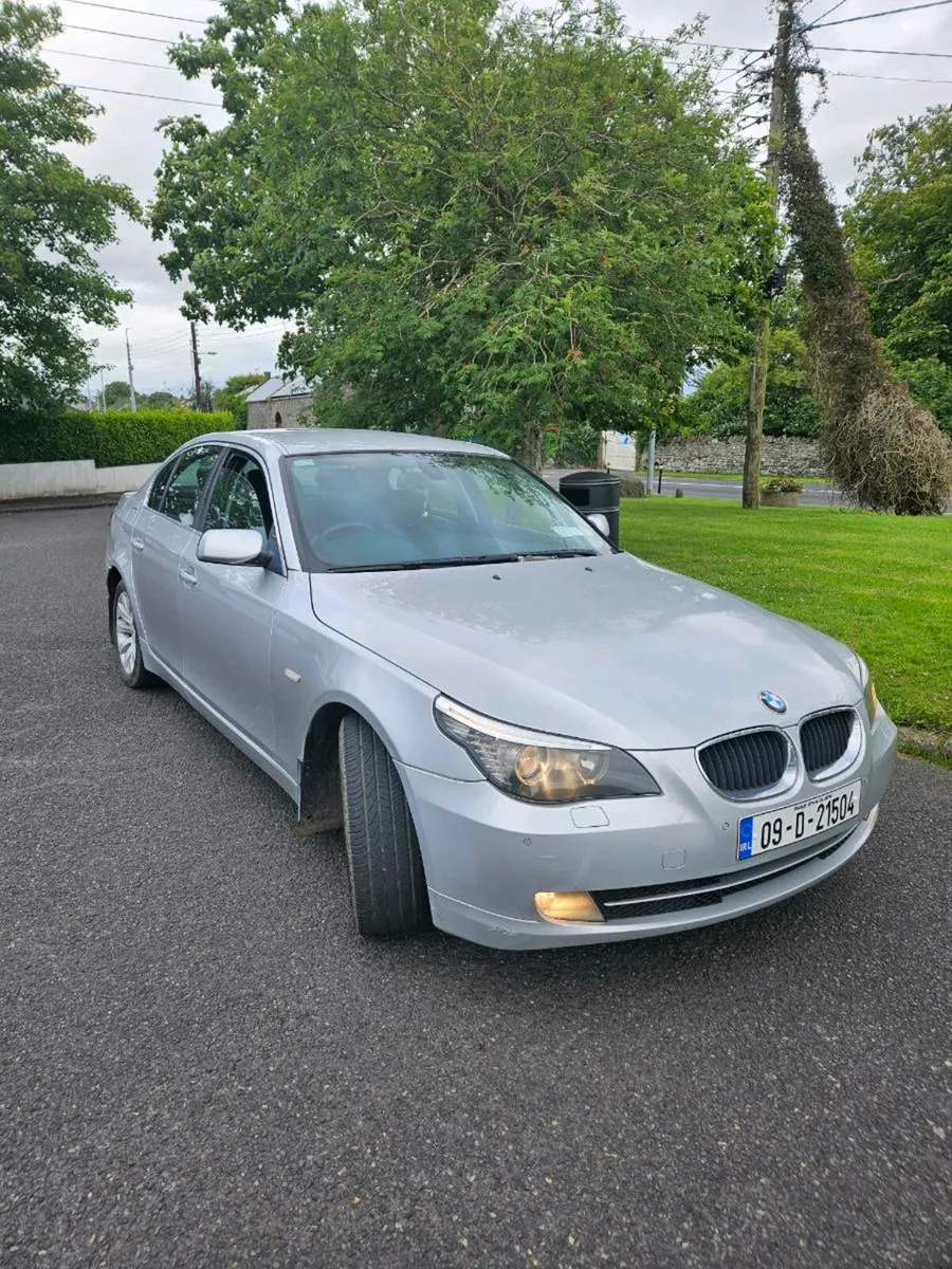 BMW 520d Automatic - Image 1