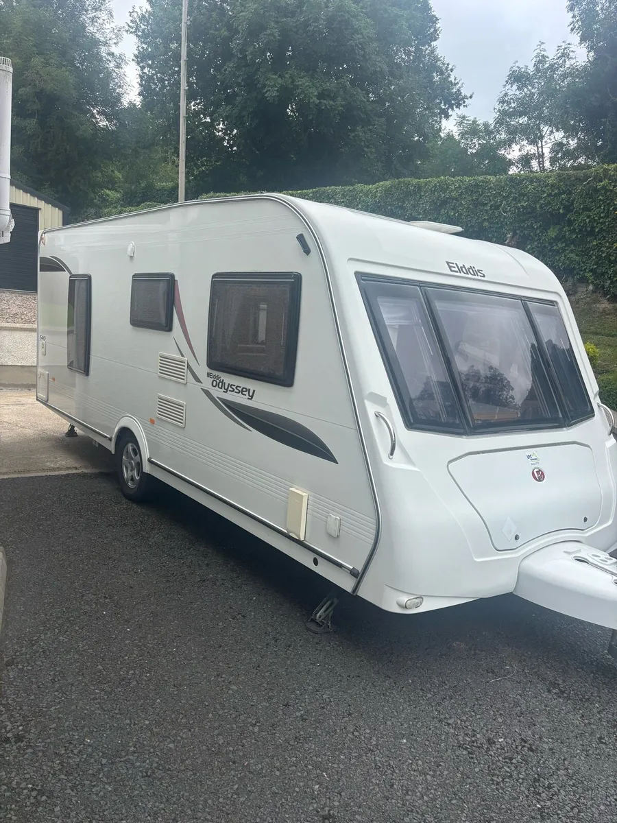 Caravan - Image 1