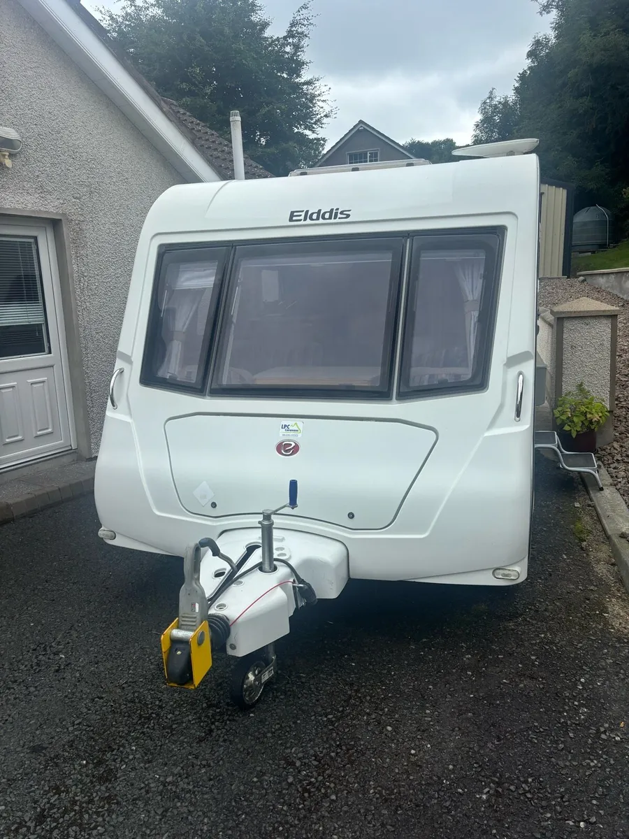 Caravan - Image 2