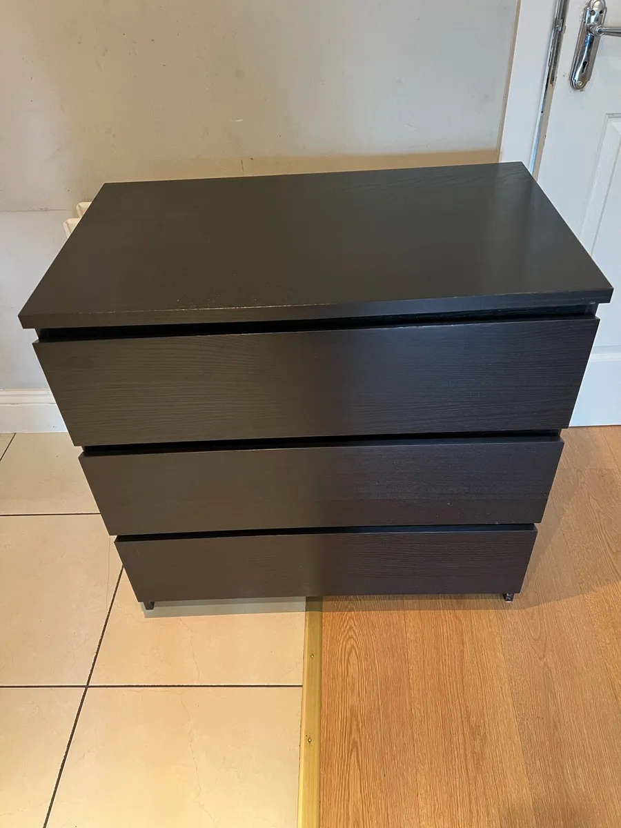 Chest of drawer - Image 2