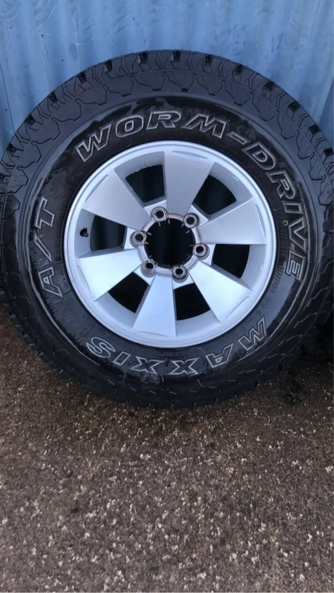265/70R16 All terrain tyres - Image 2