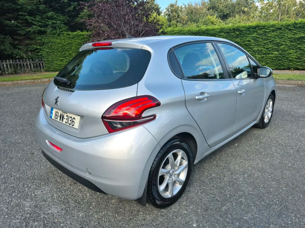 PEUGEOT 208**ONLY 65,000mls**LIKE NEW** - Image 4