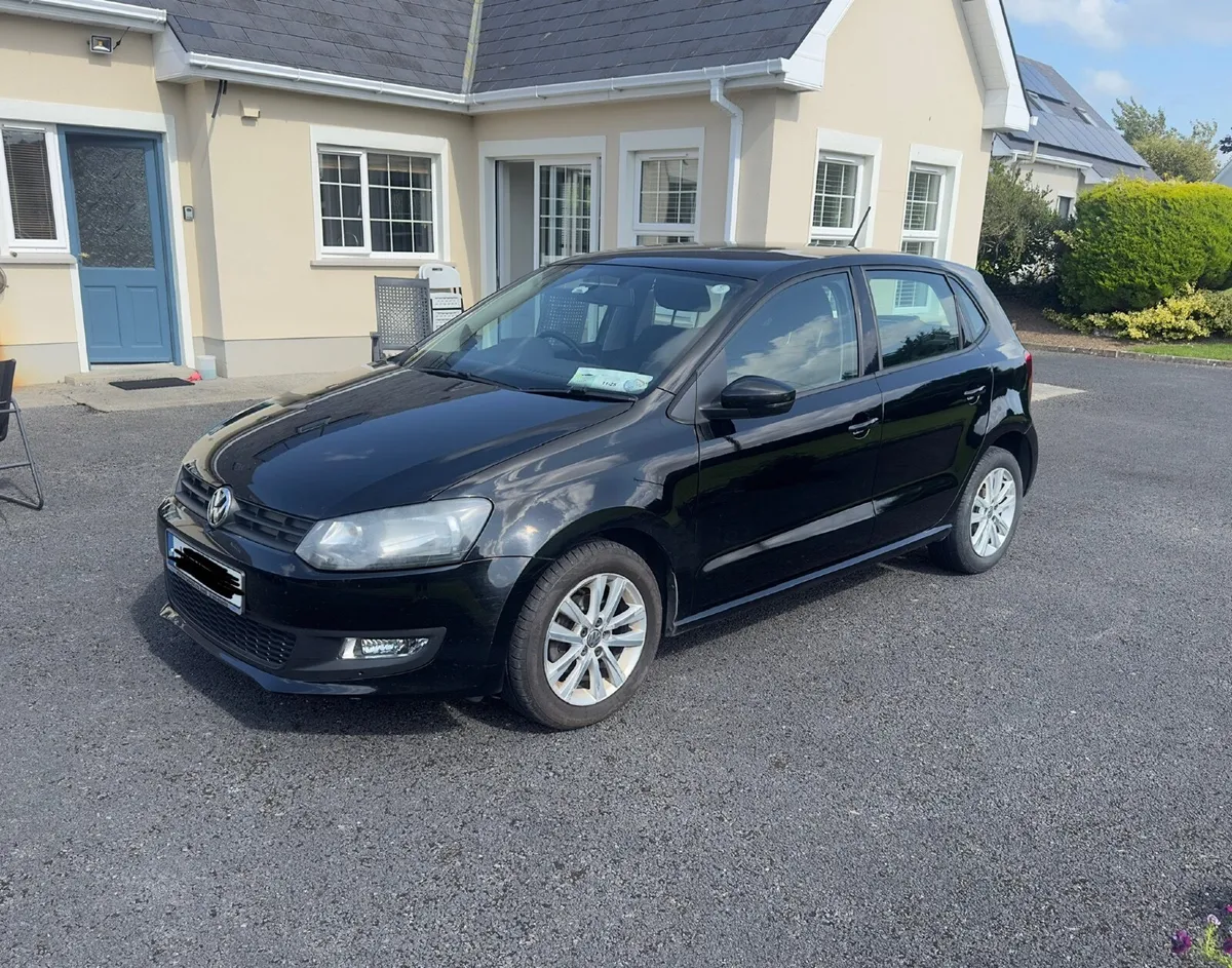 Volkswagen Polo 2014 - Image 2