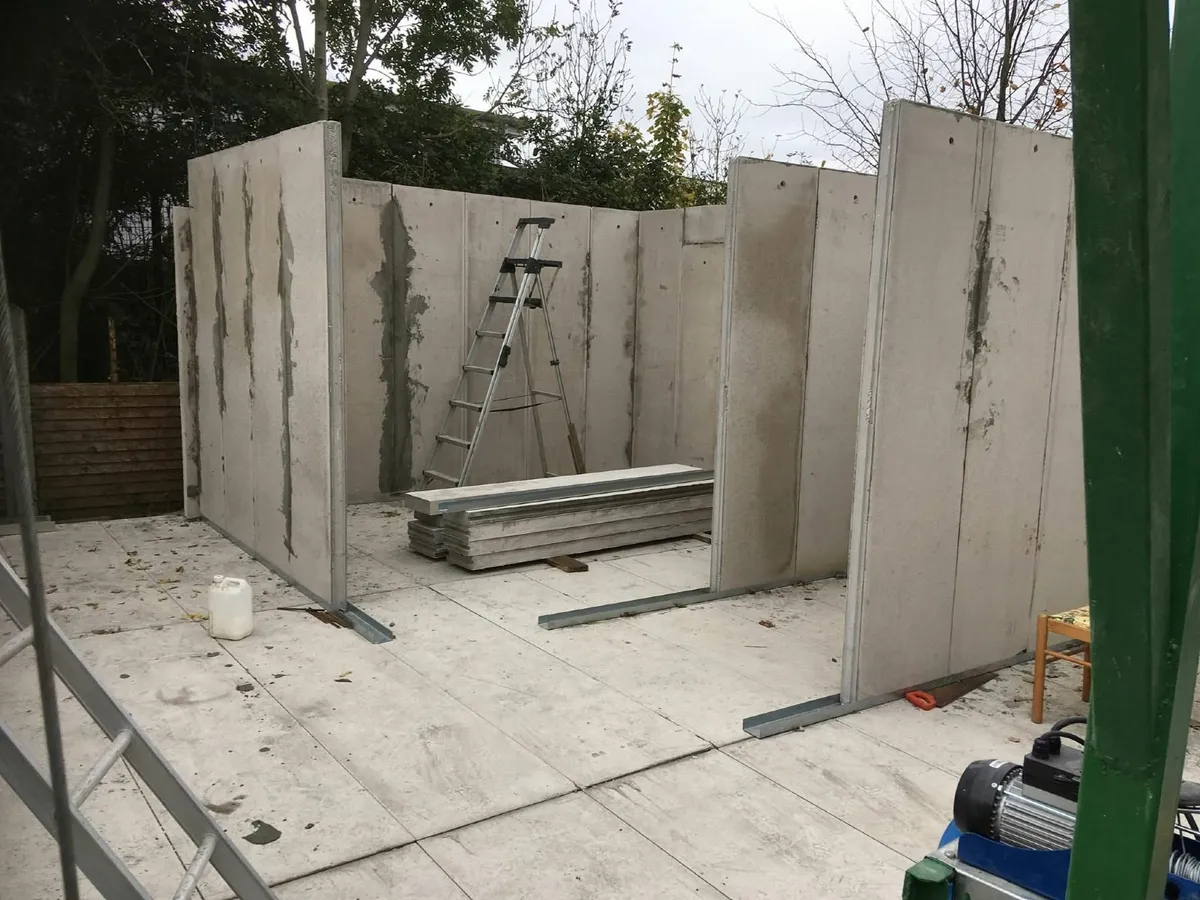 Concrete panels - Image 1