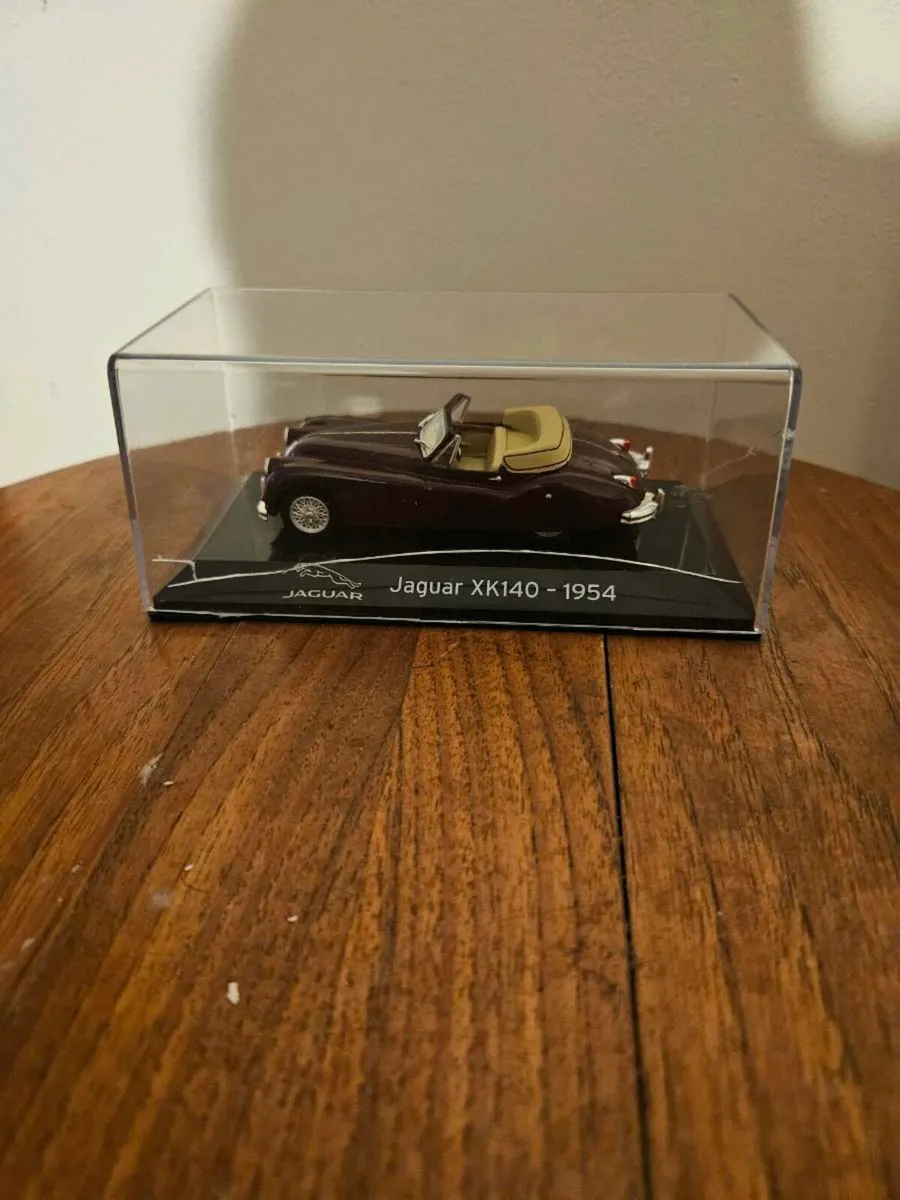 Corgi Jaguar XK140 - Image 2