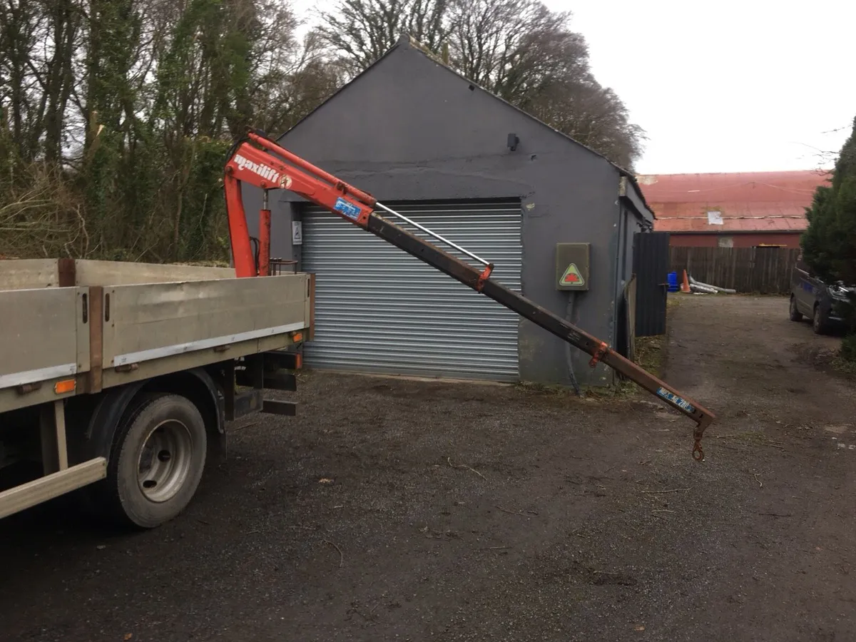 Crane legs and base - Image 3