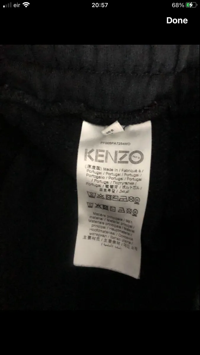 Mens kenzo shorts size S €40 - Image 4