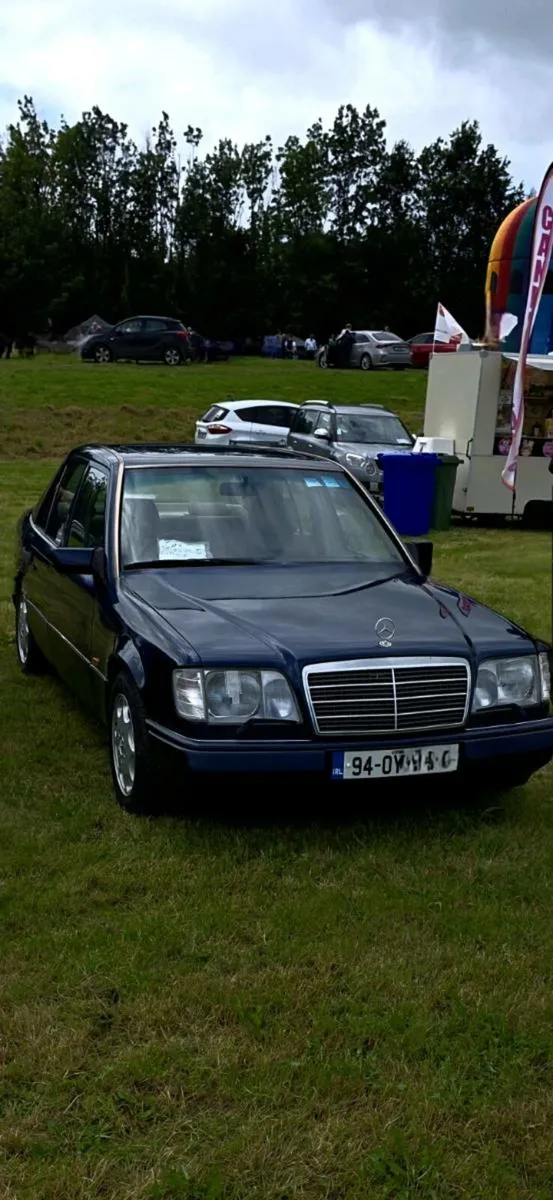 Mercedes Benz W124 E280 - Image 1