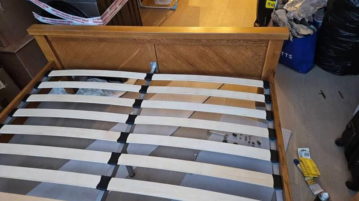 Solid wood, king size bed - Image 4